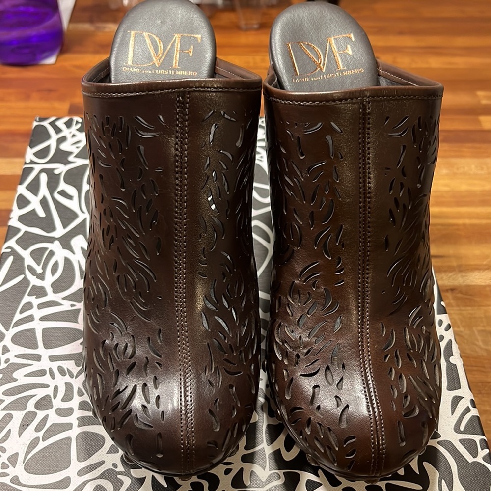 DVF-Diane Von Furstenberg Ode Womens Clog size 7.5